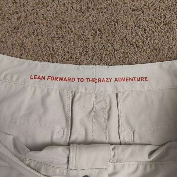 Rhone Commuter Shorts Mens 40 Beige Chino Performance‎ Casual - Picture 6 of 13